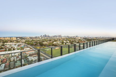 Quest Flemington Central - Tourism Guide 6