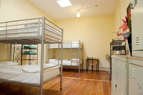 Hotel Claremont Guest House - Travel Search 37