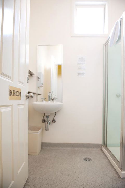 Hotel Claremont Guest House - Travel Search 42