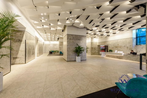 WOW Apartment On Lonsdale - Tourism Guide 20