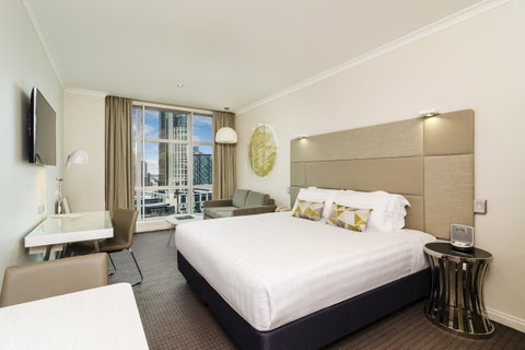 Clarion Suites Gateway - Tourism Guide 11