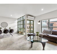 Sophisticated modern 3 bed home in foodie paradise - Tourism Guide