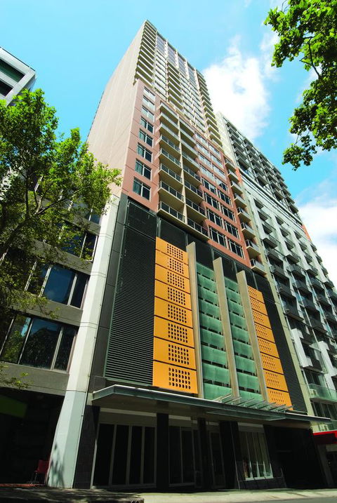 Apartments @ 23 Lonsdale - Tourism Guide 0