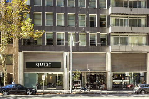Quest On William - Tourism Guide 1