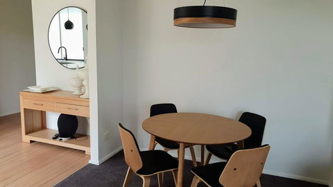 Number 9 Leisure Stay - Travel Search 7