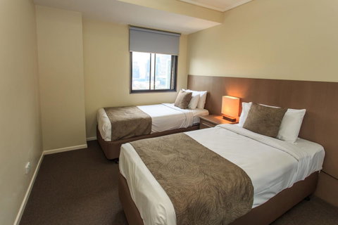 Paramount Apartments Melbourne - Tourism Guide 35