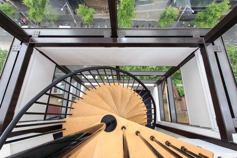 Paramount Apartments Melbourne - Tourism Guide 17