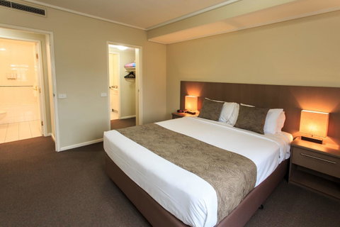 Paramount Apartments Melbourne - Tourism Guide 29