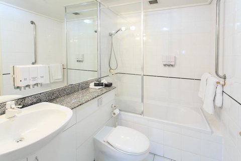 Paramount Apartments Melbourne - Tourism Guide 33
