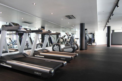 Paramount Apartments Melbourne - Tourism Guide 5