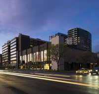 Pullman Melbourne Albert Park - Tourism Guide