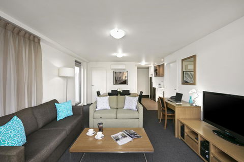 Quest Cheltenham - Travel Search 10