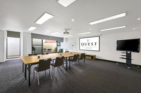 Quest Cheltenham - Travel Search 23