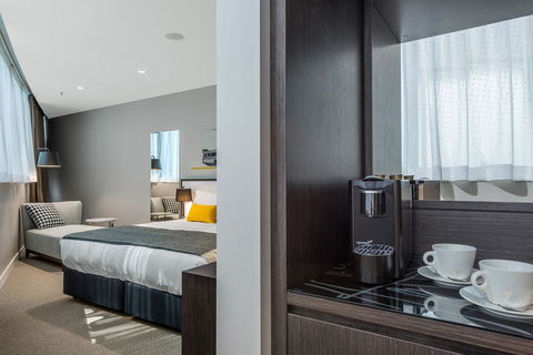 Peppers Docklands - Tourism Guide 16