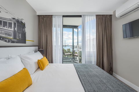Peppers Docklands - Tourism Guide 29