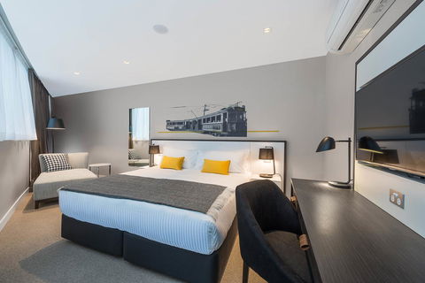 Peppers Docklands - Tourism Guide 5