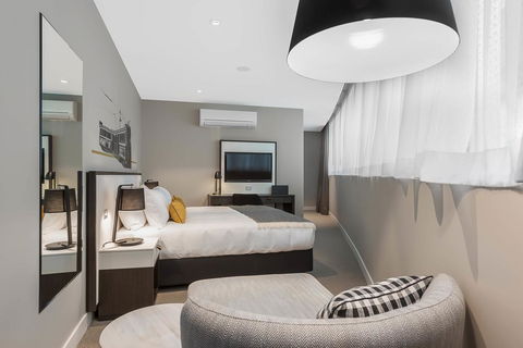 Peppers Docklands - Tourism Guide 14
