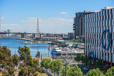 Peppers Docklands - Tourism Guide 3