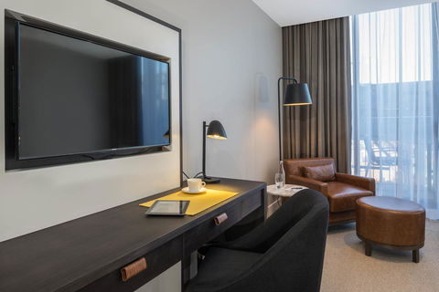 Peppers Docklands - Tourism Guide 12