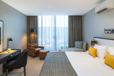 Peppers Docklands - Tourism Guide 18