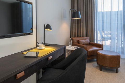 Peppers Docklands - Tourism Guide 19