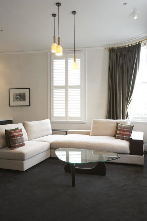 Middle Park Hotel - Tourism Guide 9