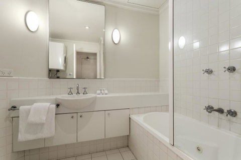 Comfort Hotel Melbourne Central - Tourism Guide 17