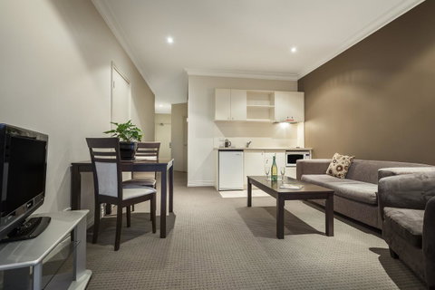 Comfort Hotel Melbourne Central - Tourism Guide 18