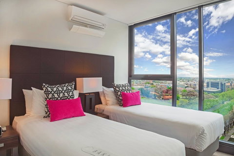Mantra St Kilda Road - Tourism Guide 11