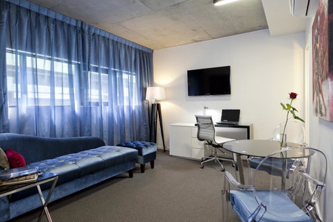 Mantra St Kilda Road - Tourism Guide 7