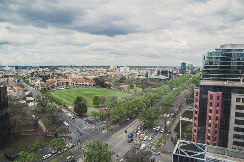 Mantra St Kilda Road - Tourism Guide 3
