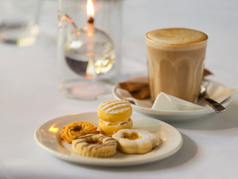 Hotel Grand Chancellor Melbourne - Tourism Guide 37