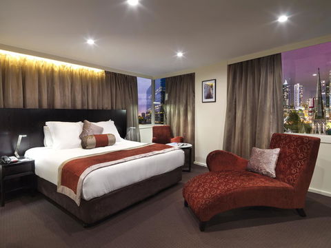 Hotel Grand Chancellor Melbourne - Tourism Guide 1