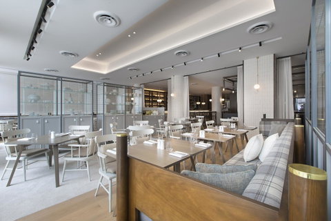 Sheraton Melbourne Hotel - Tourism Guide 12