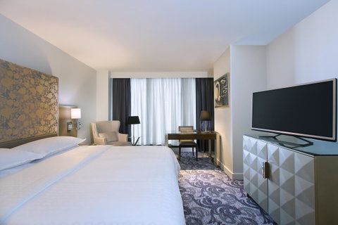 Sheraton Melbourne Hotel - Tourism Guide 25