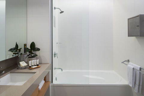 Atura Dandenong - Tourism Guide 9