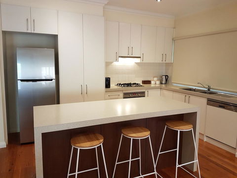 Healesville House - Fig Tree House - Tourism Guide 5