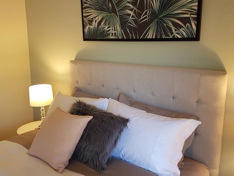 Healesville House - Fig Tree House - Tourism Guide 11