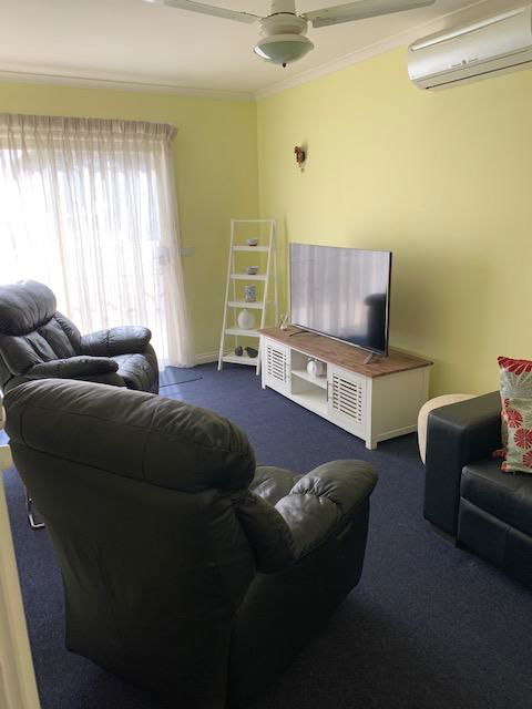 Hamilton Townhouse Motel - Travel Agents 6