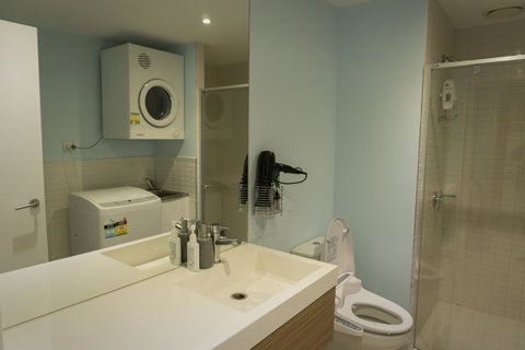 Stunning Home In Melbourne CBD - Tourism Guide 10