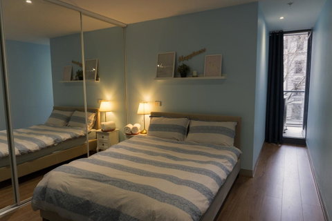 Stunning Home In Melbourne CBD - Tourism Guide 2