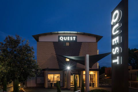 Quest Frankston - Travel Agents 5