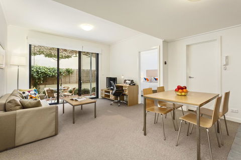 Quest Frankston - Travel Agents 6