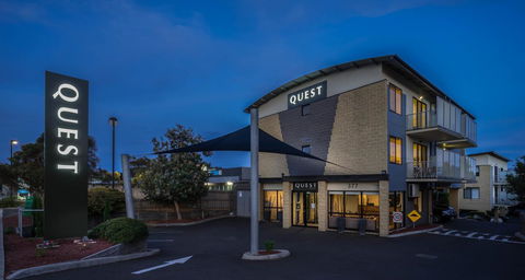 Quest Frankston - Travel Agents 14