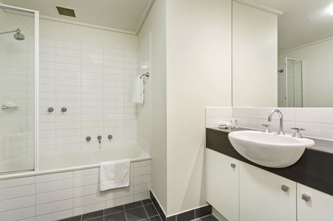 Quest Frankston - Travel Agents 10