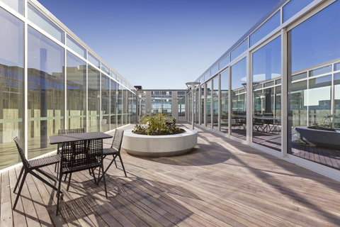 Fawkner Apartment Bay-view 4 - Tourism Guide 9
