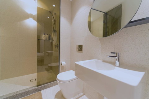 Fawkner Apartment Bay-view 4 - Tourism Guide 26