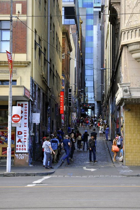 Mono Two On Flinders Street - Tourism Guide 20