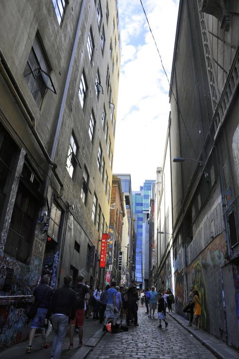 Mono Two On Flinders Street - Tourism Guide 19