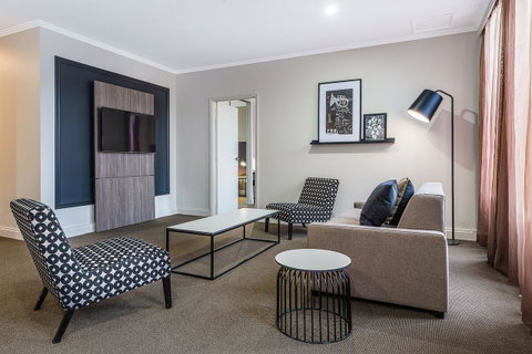 Mantra On Little Bourke - Tourism Guide 30